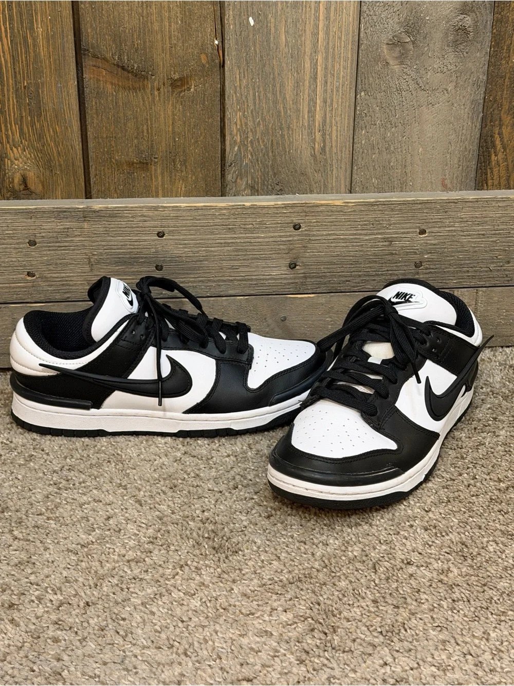 Nike Dunk Low Twist Panda Black White Leather Sneakers Size 9 DZ2794-001